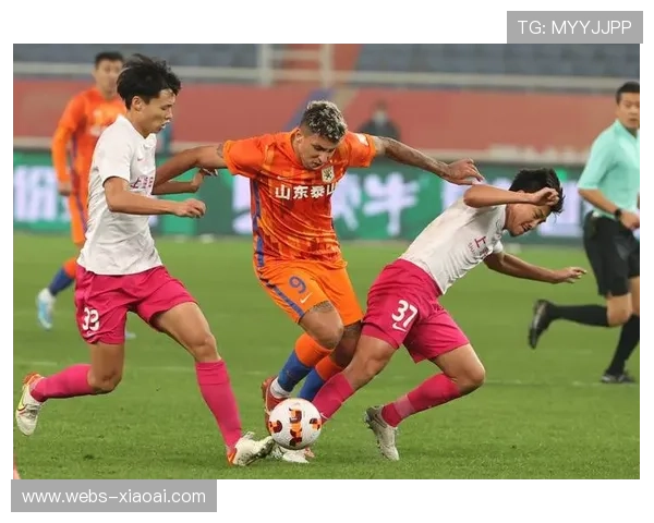 长途奔波体能受考验球员状态成比赛胜负关键焦点