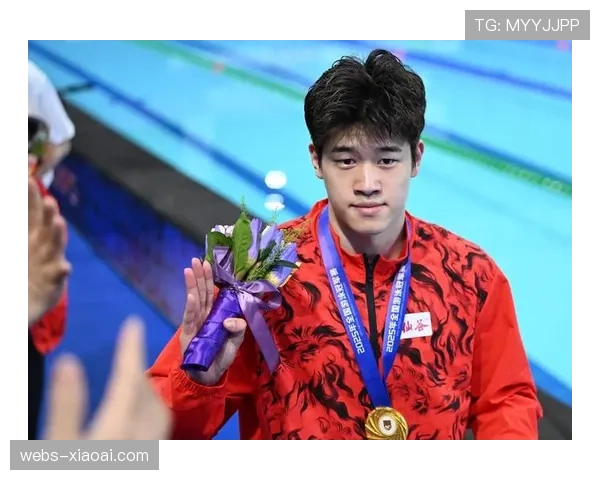 潘展乐50米自由泳半决赛晋级，孙杨汪顺助浙江队接力银牌