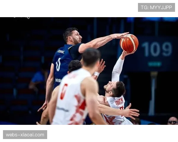 努尔基奇成爵士队史首位连续三场斩获三双球员