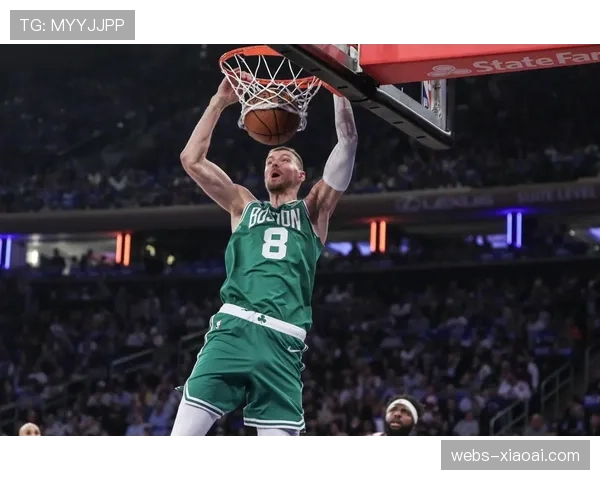 凯尔特人迎战爵士，波尔津吉斯外线投射成战术关键